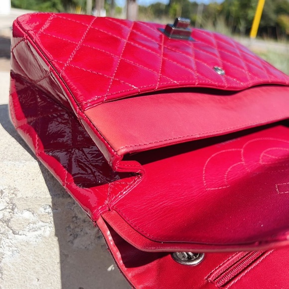 Chanel Reissue 227 Double Flap Bag Patent Red - Picture 9 of 10